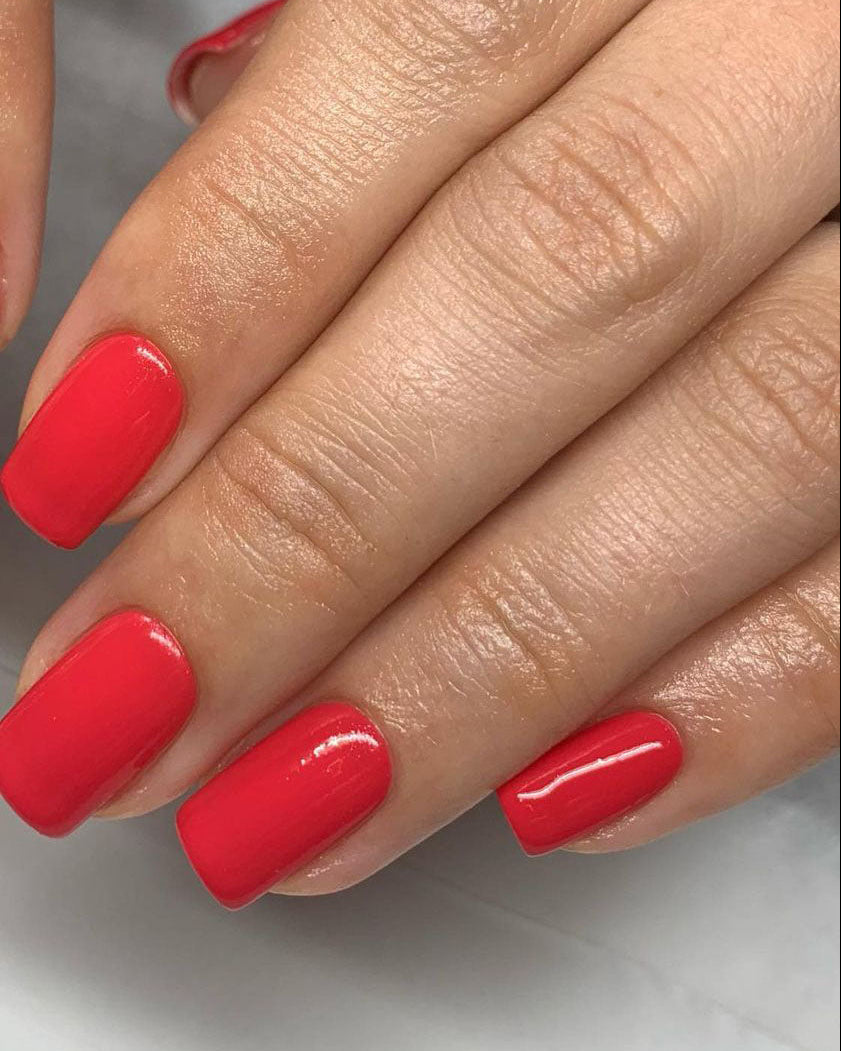 Coral nails