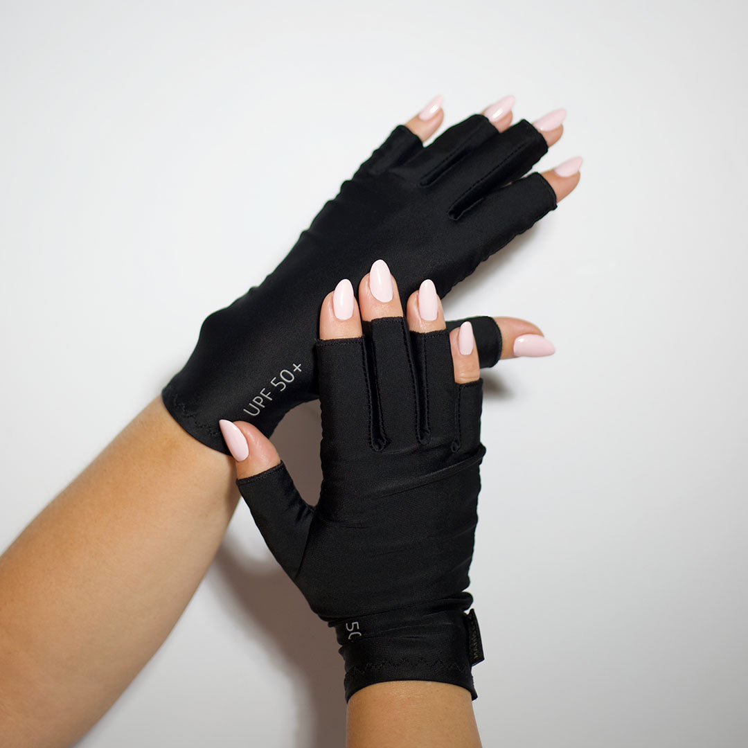 How to protect your hands during a gel manicure