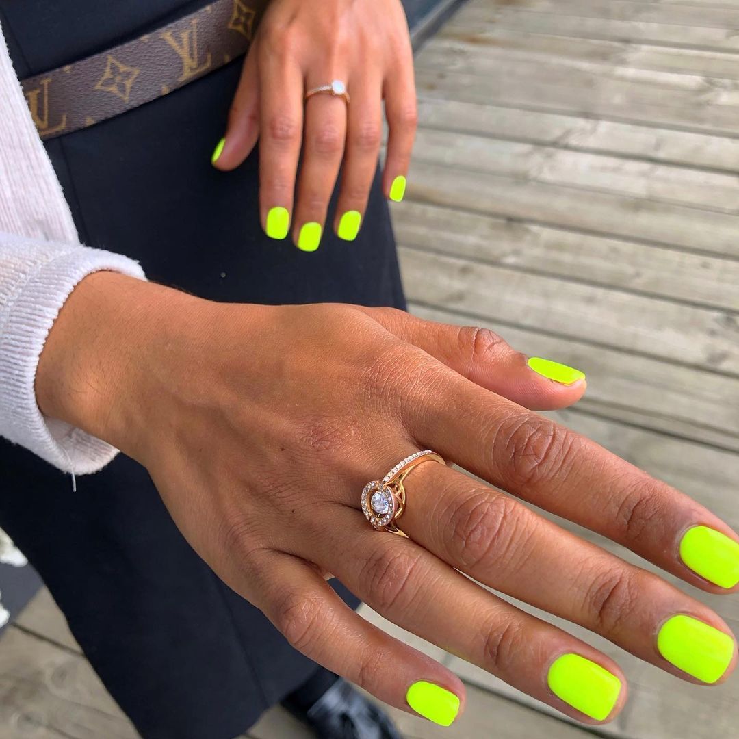 Neon yellow nails