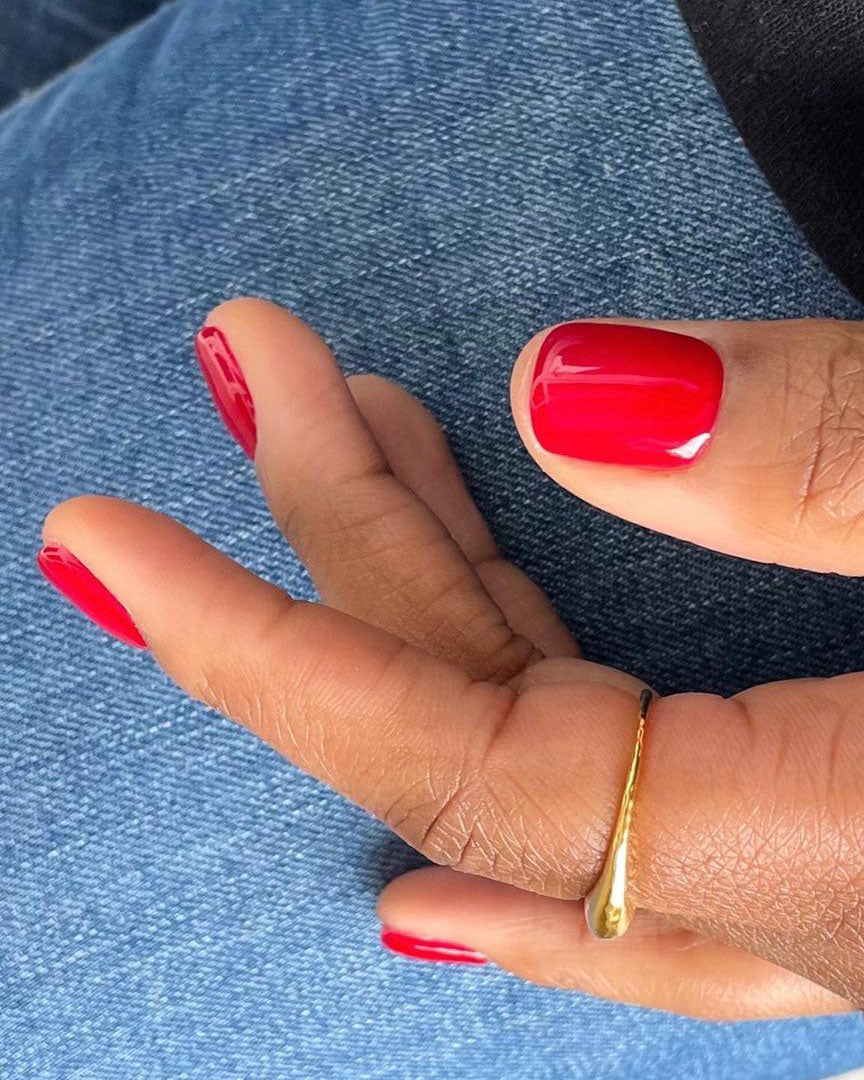 Red gel nails