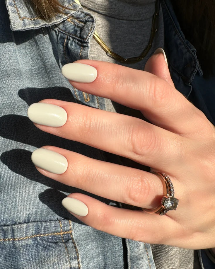 Vivienne - 190 - Polish